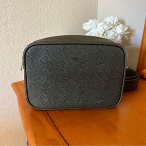 NWOT Angela Roi Grace Crossbody in Deep Olive